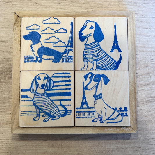 Tampon illustré Soquette le teckel joyeux