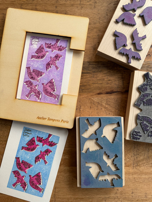 Kit tampons superposition carte postale modèle Les Oiseaux