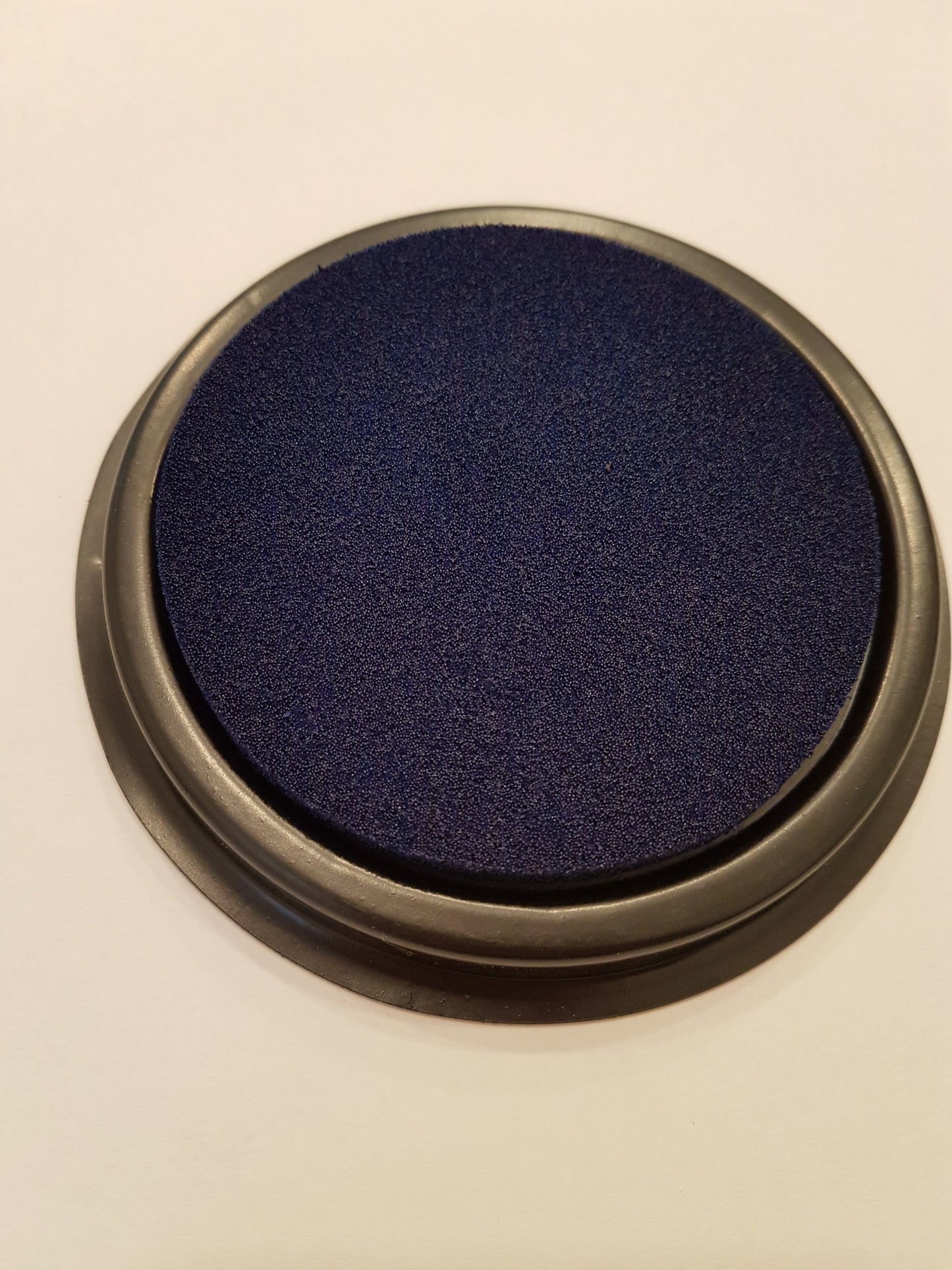 Encrier textile Aladine pour tampon encreur en bois adapté pour tissus en coton couleur bleu nuit