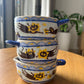 Tasse céramique modelée et peinte à la main – Nuit