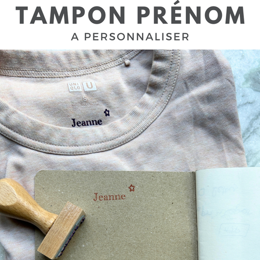 Tampon textile personnalisable avec le Prénom et Nom et ajout d'un grigri pour étiquettes et vêtements