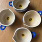 Tasse céramique modelée et peinte à la main – Nuit